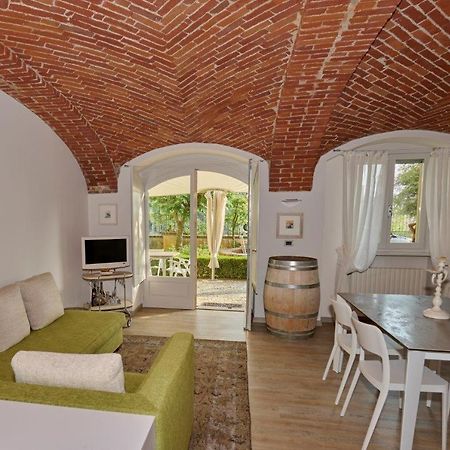 La Morra Suite Exteriér fotografie