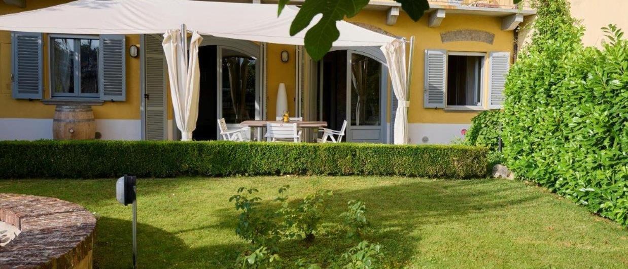 La Morra Suite Exteriér fotografie