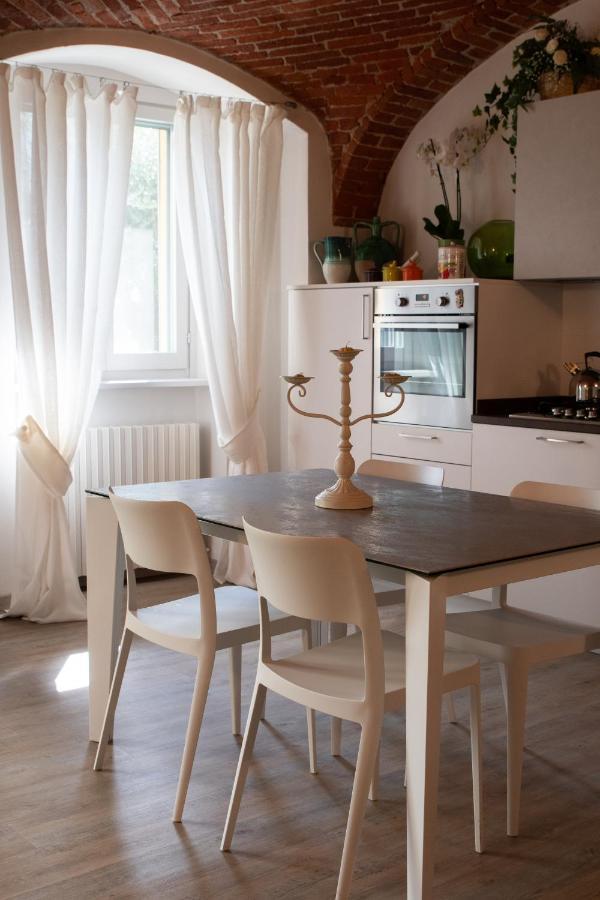 La Morra Suite Exteriér fotografie