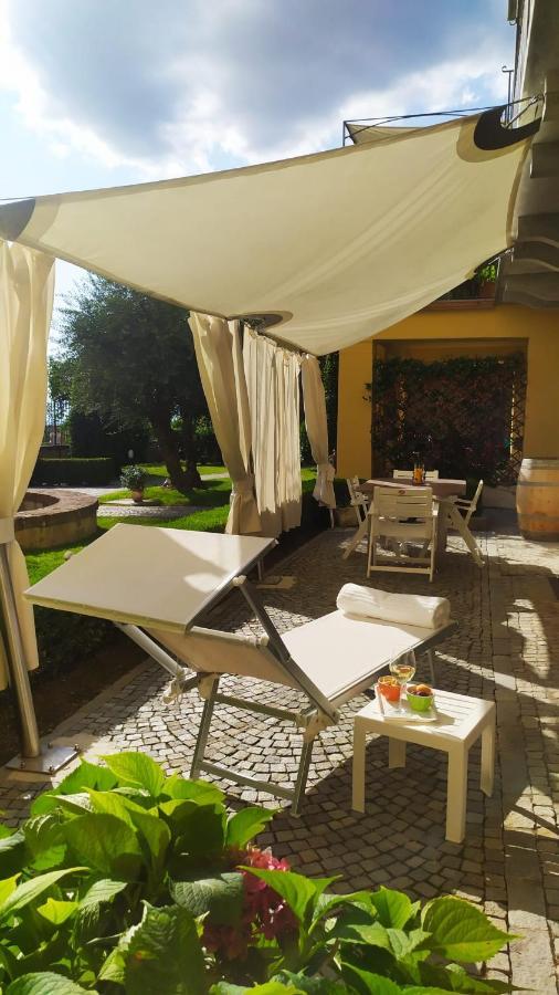 La Morra Suite Exteriér fotografie